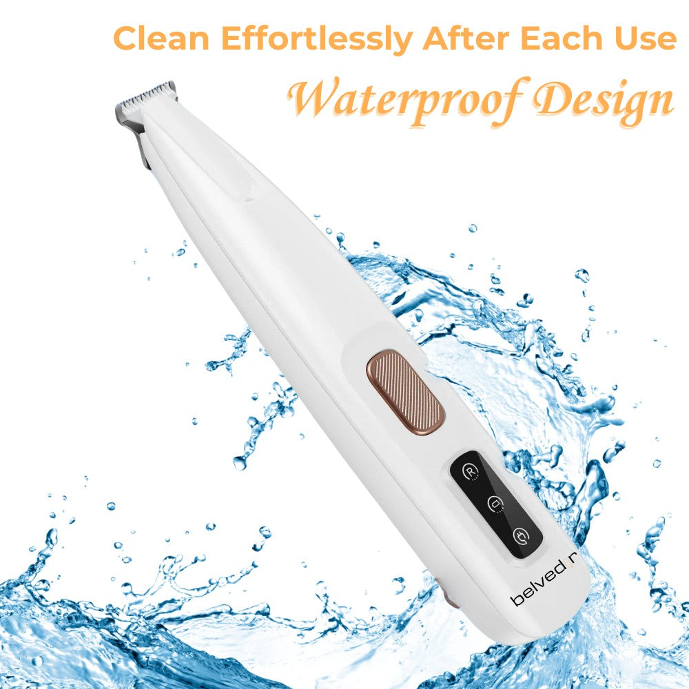 Rinsing the waterproof trimmer under water